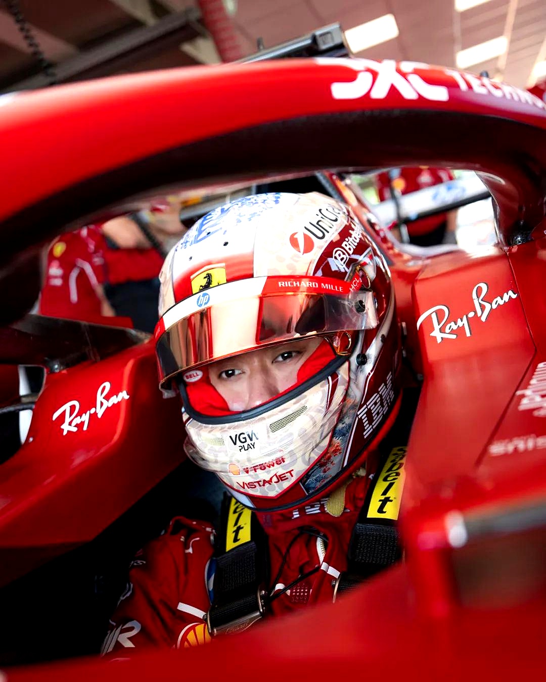 红牛二队轻取迈凯伦,周冠宇惊艳四座 红牛二队轻取迈凯伦,周冠宇惊艳四座