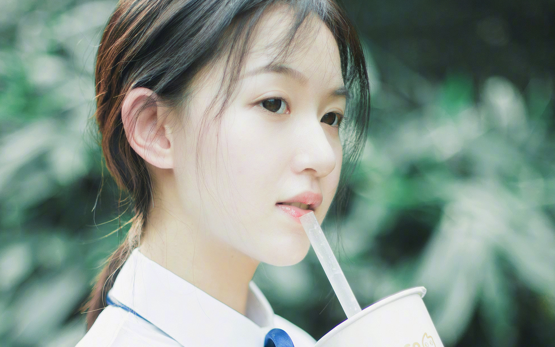 平行宇宙的绝杀,当爱德华兹身披尼克斯战袍,布伦森的旧主在最后0.3秒沉默