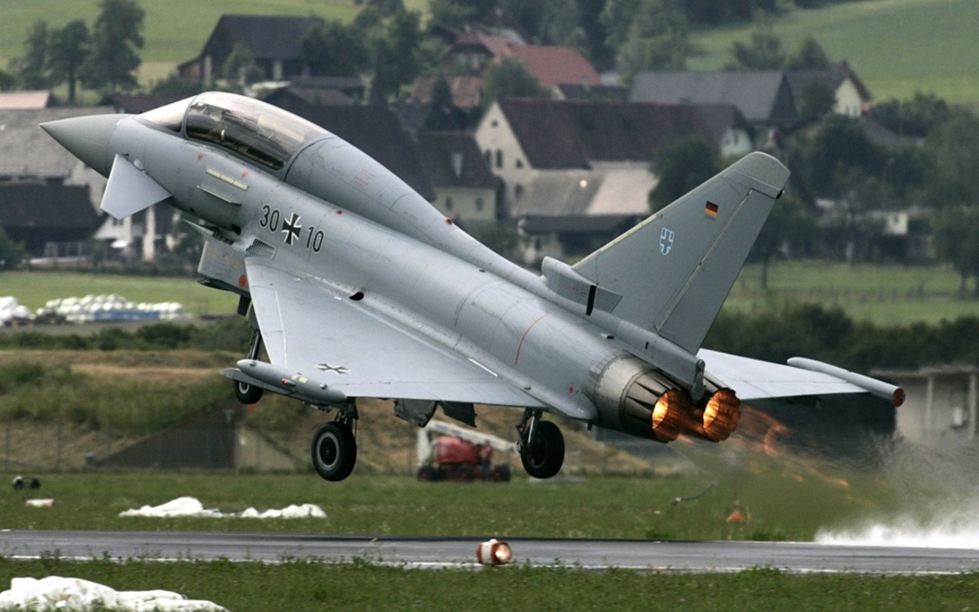 另一片球场上，德罗赞式的中投已提前为新疆队写下结局