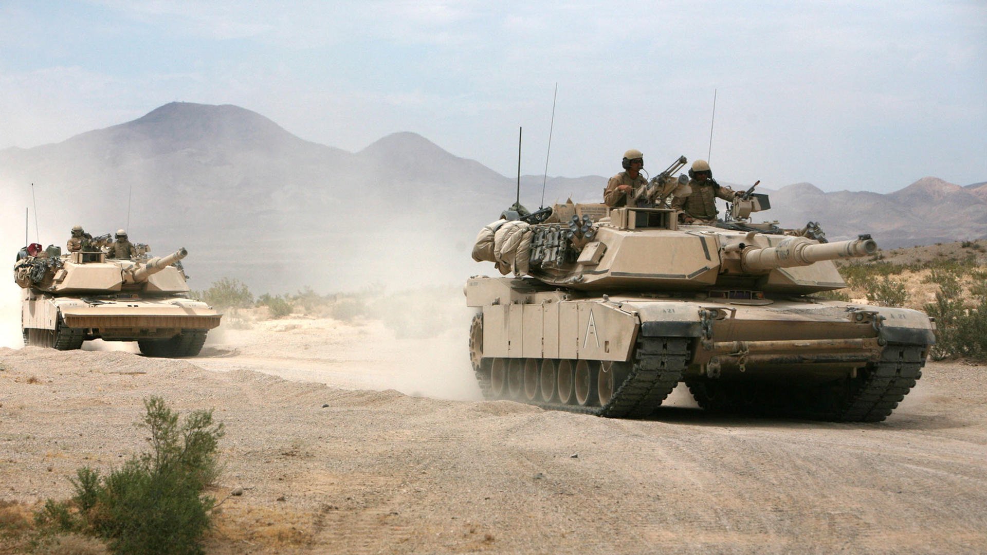 欧战烽火中的乌克兰铁骑与阿根廷魔术师，当团队横扫遇上个人英雄主义