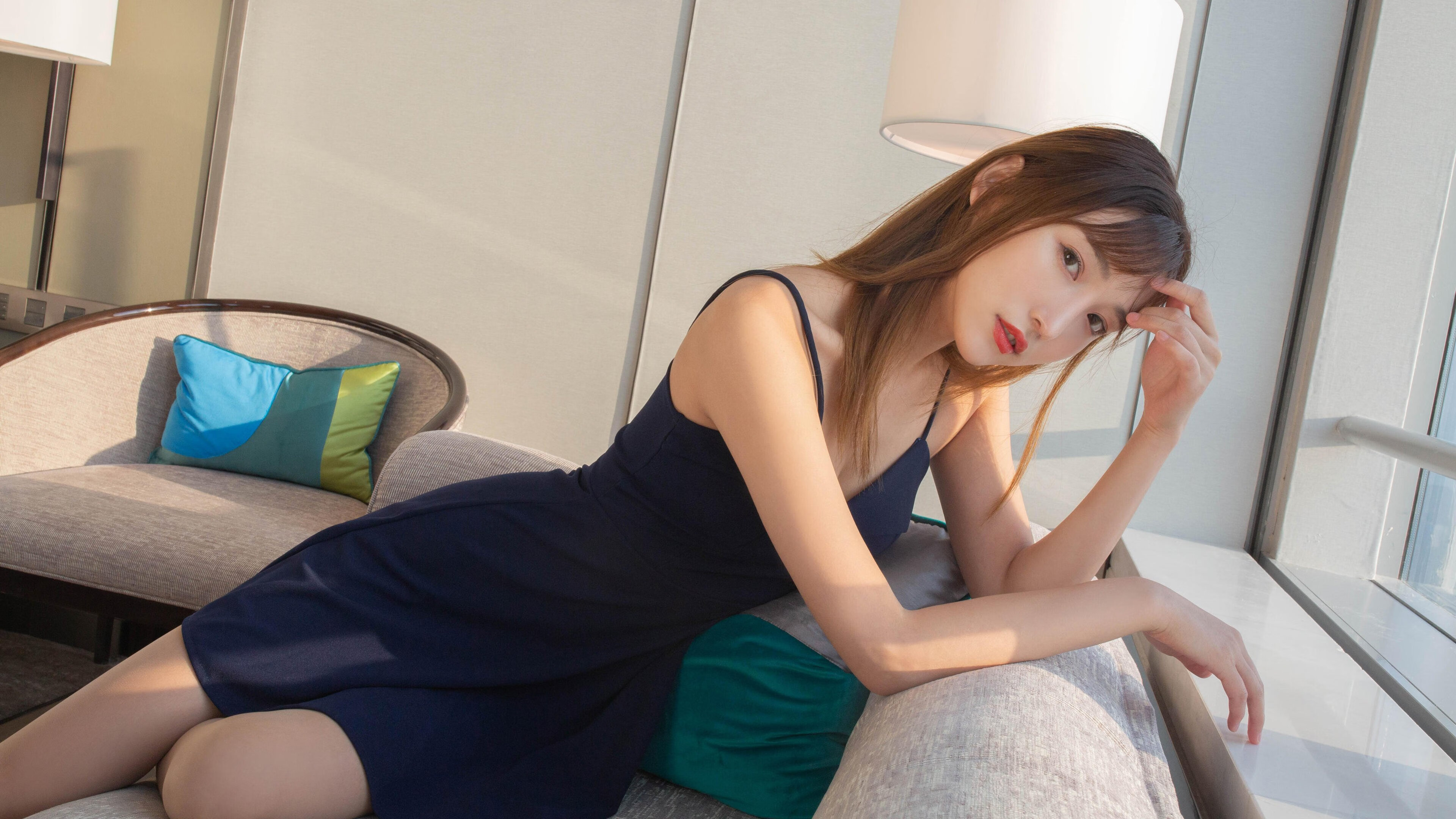 门神化身英雄!库尔图瓦补时头球绝杀,秘鲁友谊赛2-1力克贝蒂斯