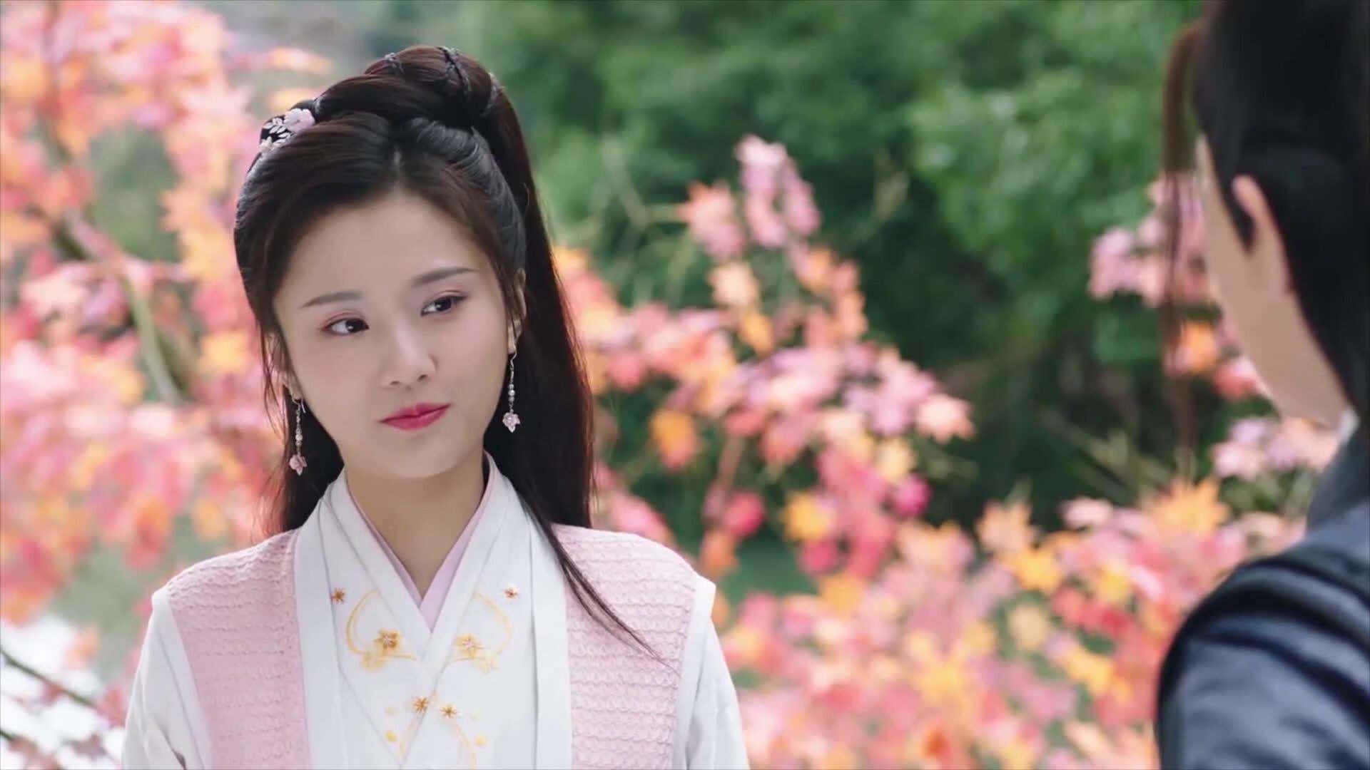 爆冷烟花下,独行侠不独行,东契奇隔空统治助广厦掀翻绿军?