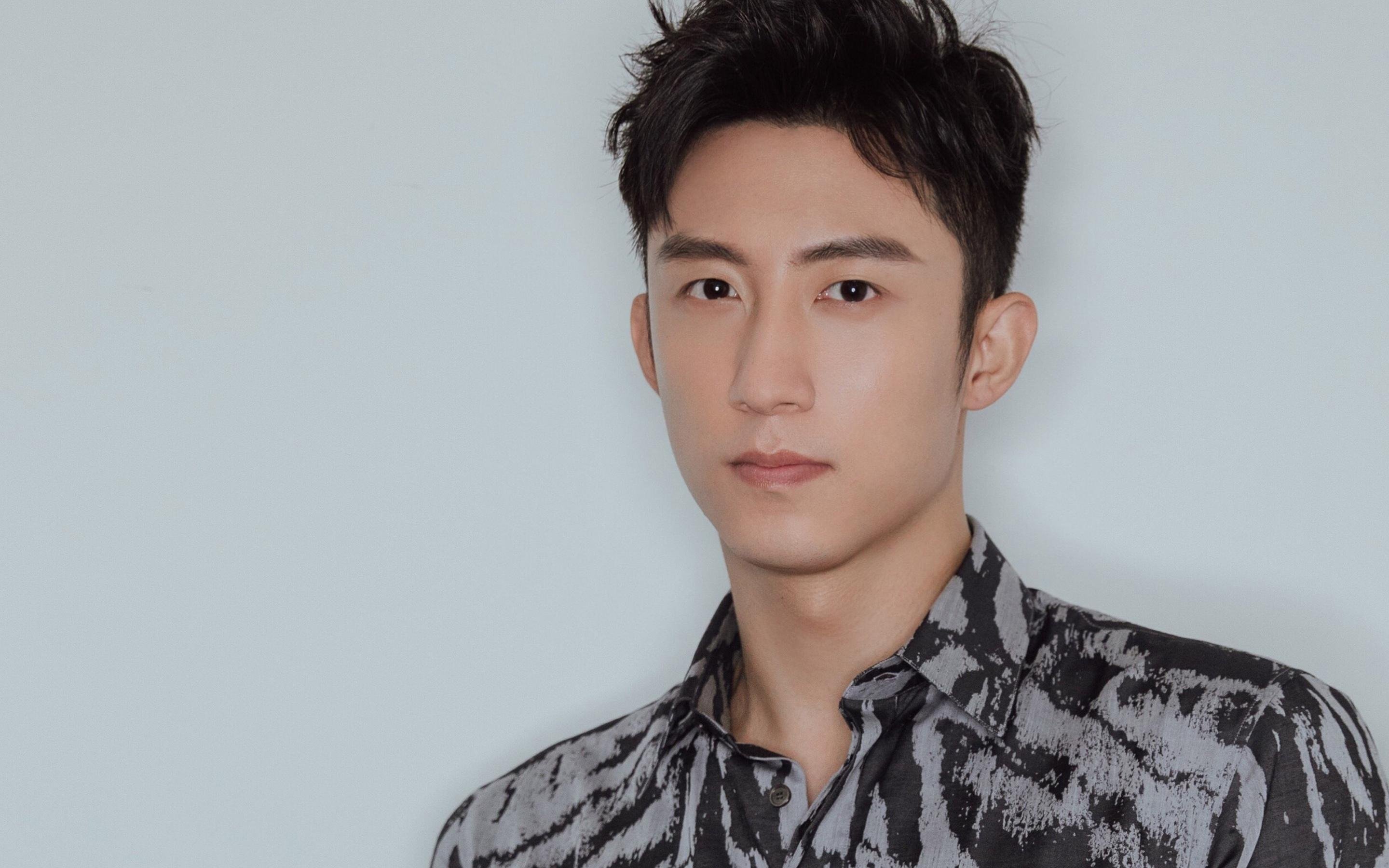 体系的胜利与天才的单挑，当凯尔特人铁壁遭遇东契奇魔法